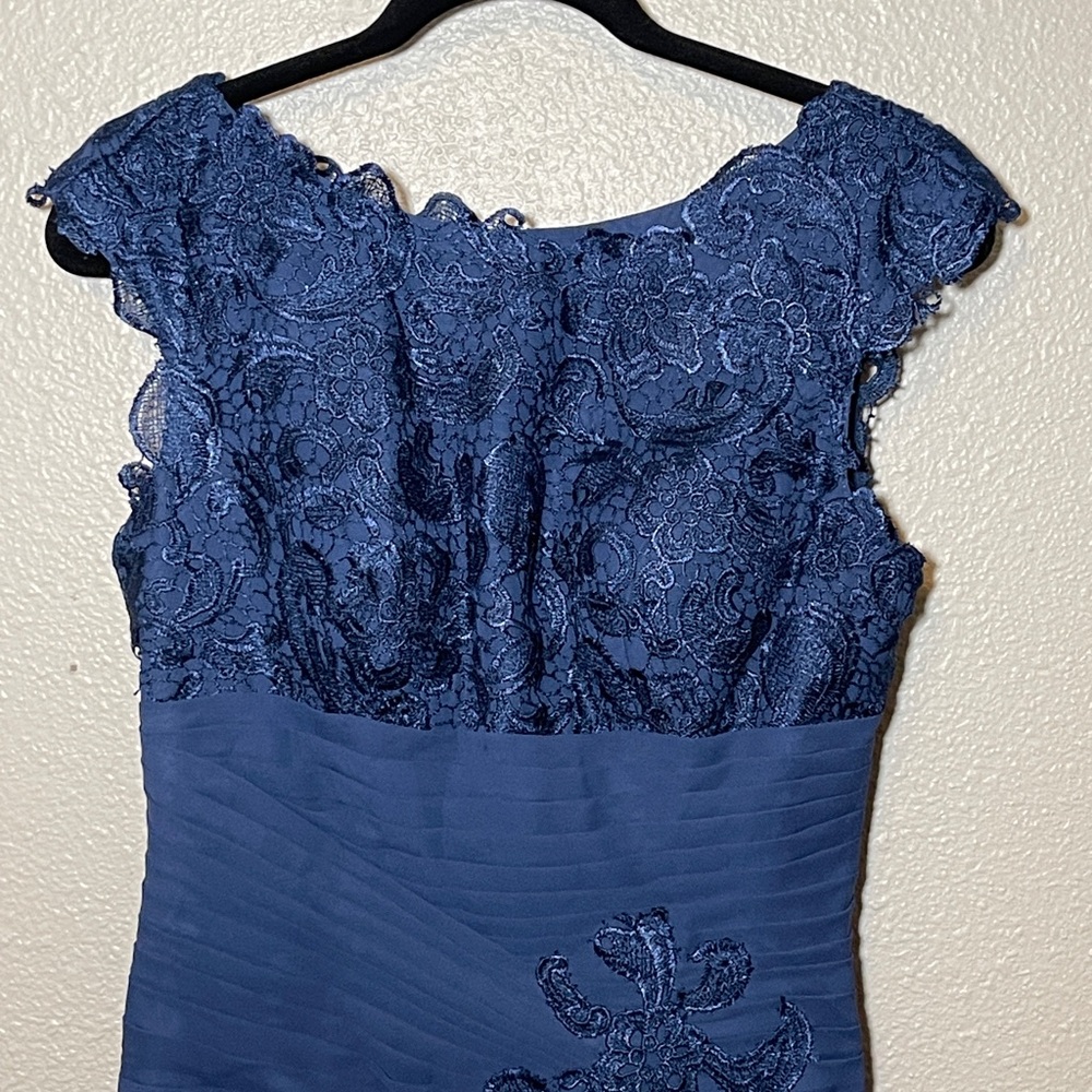 Elegant Blue Lace Dress